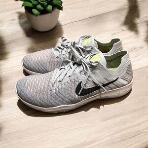 Nike Free TR Flyknit 3 Grey Sneakers